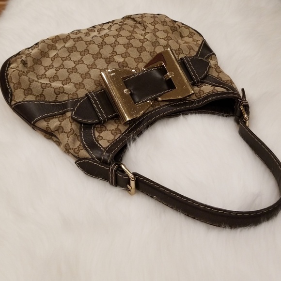 Gucci Handbag With Gold Bow - Picture 3 of 7